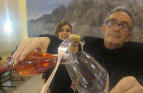 resized_GIOCO CON IL VINO -1
